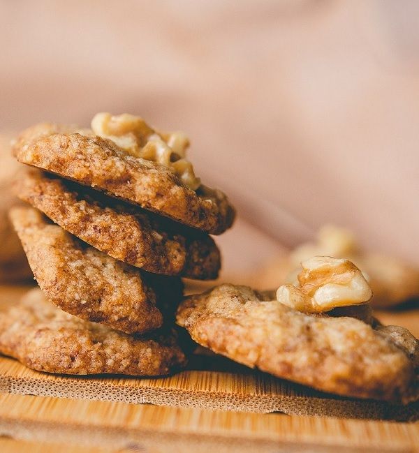 kolač keks s orasima