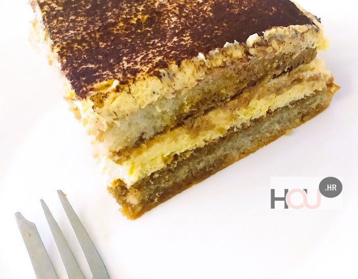 tiramisu kolač